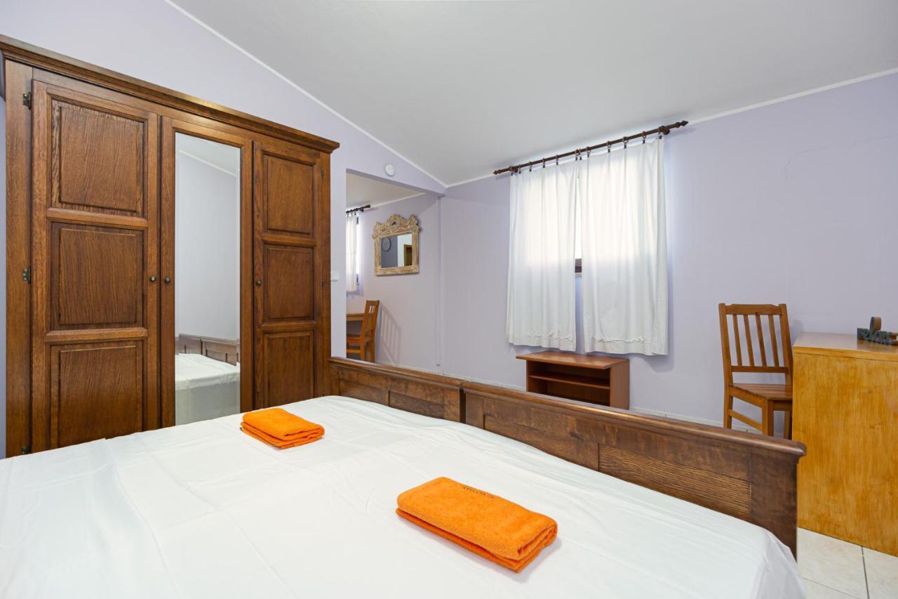 Oasi Poreč Exterior foto