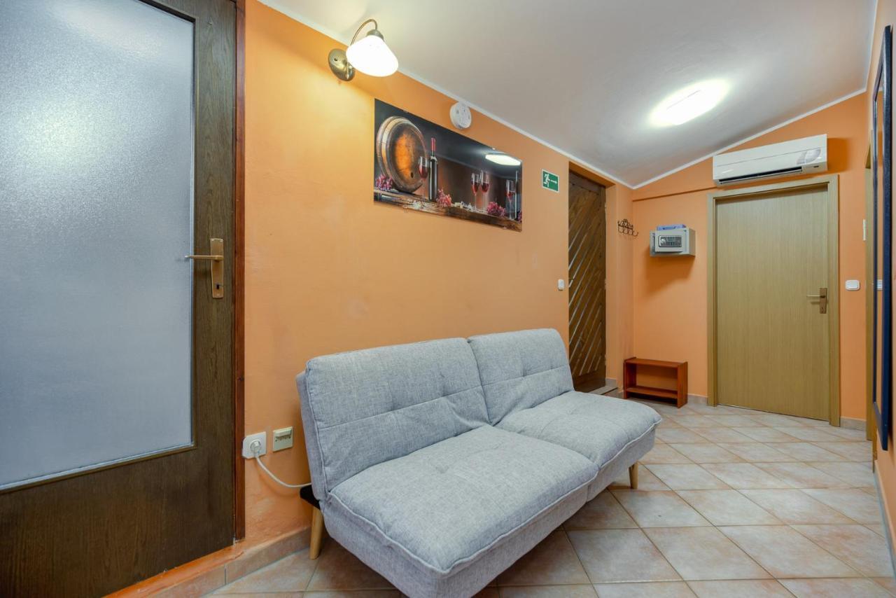 Oasi Poreč Exterior foto